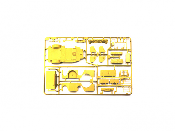 35225 Tamiya Автомобиль Steyr Type 1500А/01 с 2-мя фигурами (1:35)