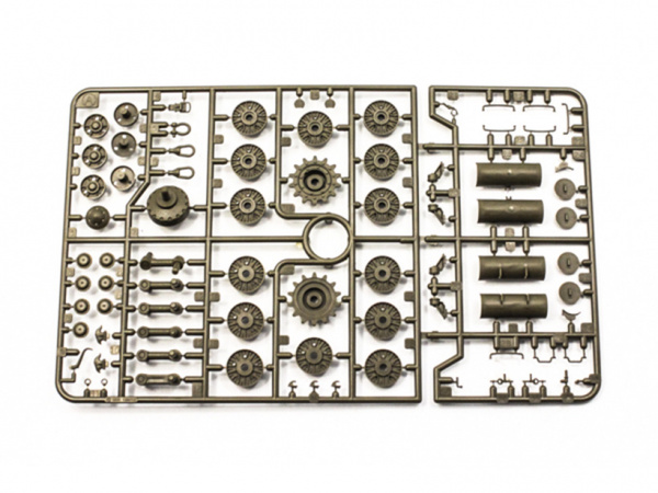 35211 Tamiya Советский тяжелый танк ИС-3 с фигурой командира (1:35)