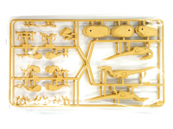 60105 Tamiya Диорамма  Velociraptors Diorama Set (1:35)