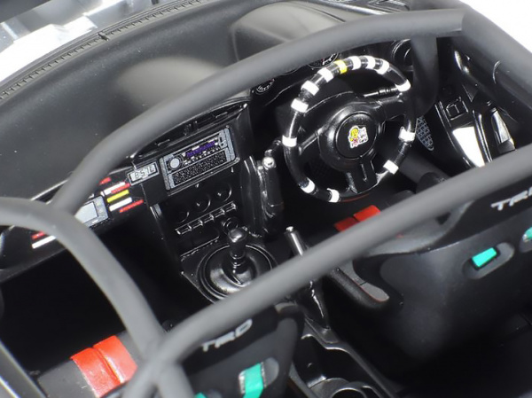24337 Tamiya Gazoo Racing TRD 86 (2013 TRD Rally Challenges) (1:24)