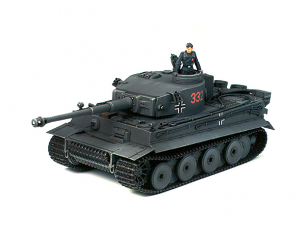 35216 Tamiya Немецкий тяжёлый танк Tiger I (ранняя версия) с 1 фигурой (1:35)