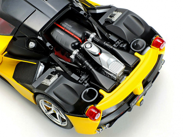 24347 Tamiya Автомобиль LaFerrari Yellow Version (1:24)