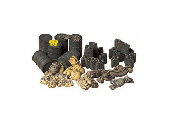 35229 Tamiya Набор бочек, рюкзаков союзников (1:35)